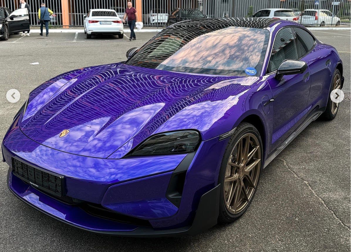 В Україні з’явився унікальний Porsche вартістю майже 10 мільйонів (Фото)