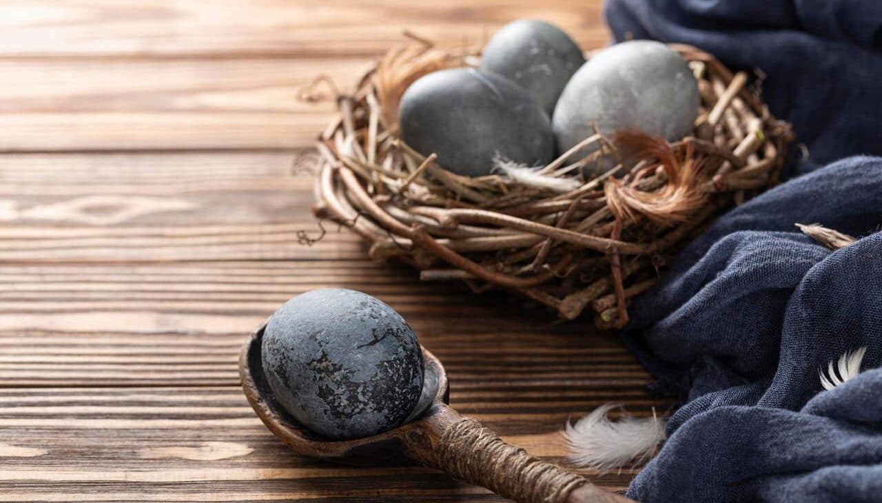 Що означають великодні символи: яйця, кролики та квіти