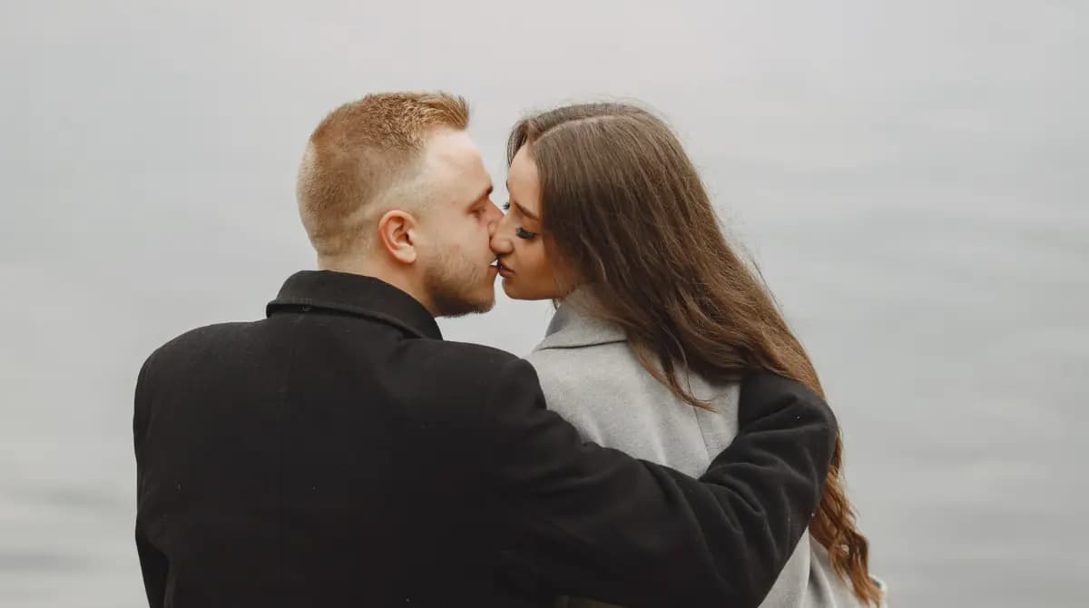 Любовний гороскоп на 8 вересня 2025 року для всіх знаків Зодіаку