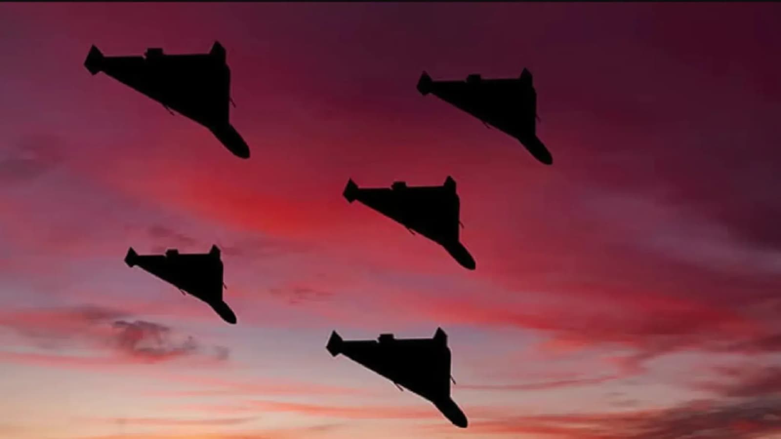 Зате не українська фура: пригоди російського “шахеда” у Польщі стали приводом для жартів