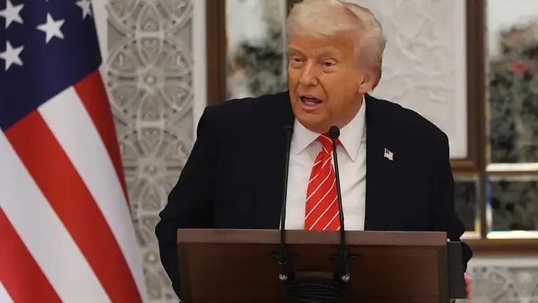 Трамп назвав Байдена “злим су**м сином” і запропонував королю Чарльзу називатись “завойовником”