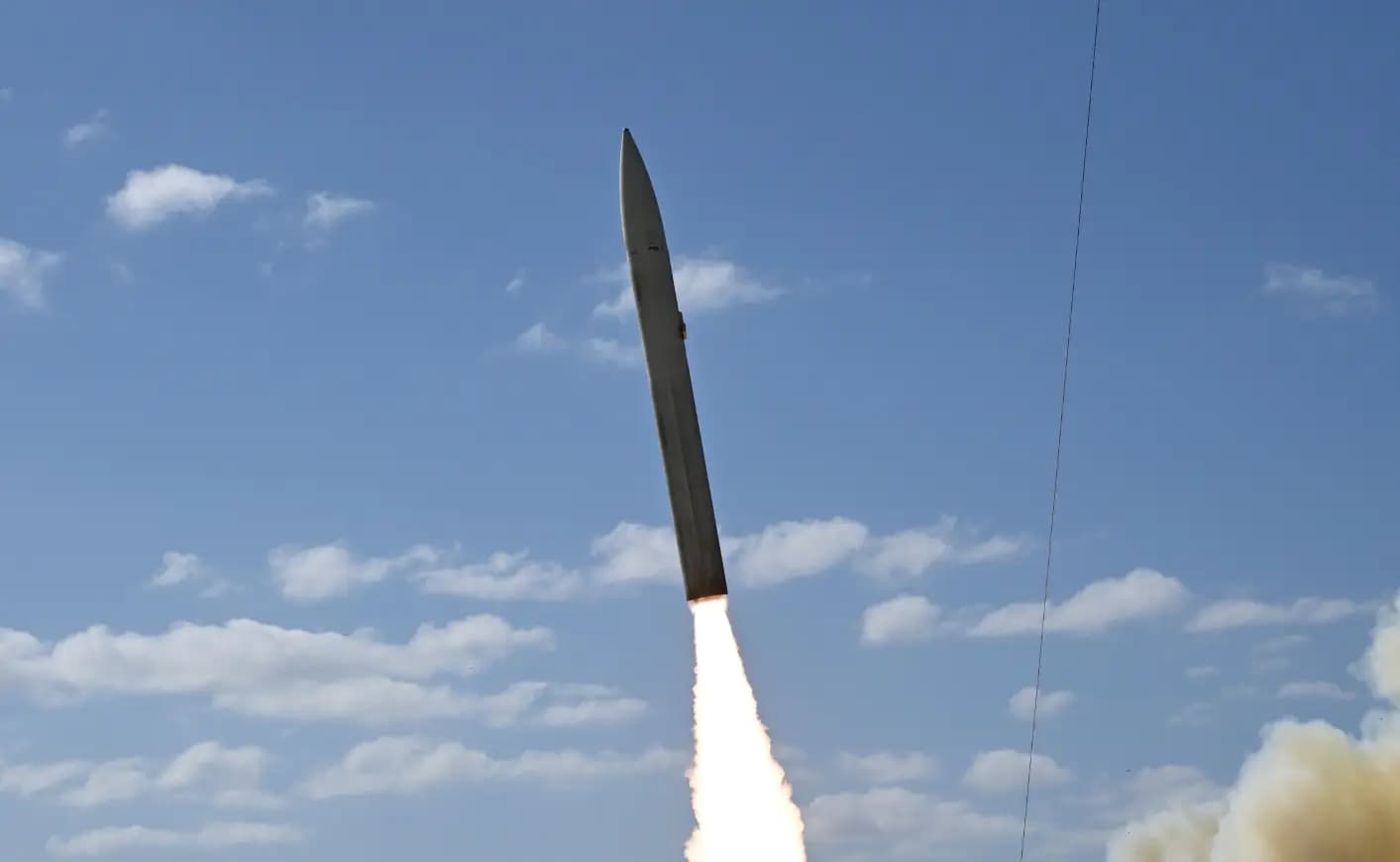 Dark Eagle готовий до бою: США завершують розгортання першої батареї гіперзвукової зброї