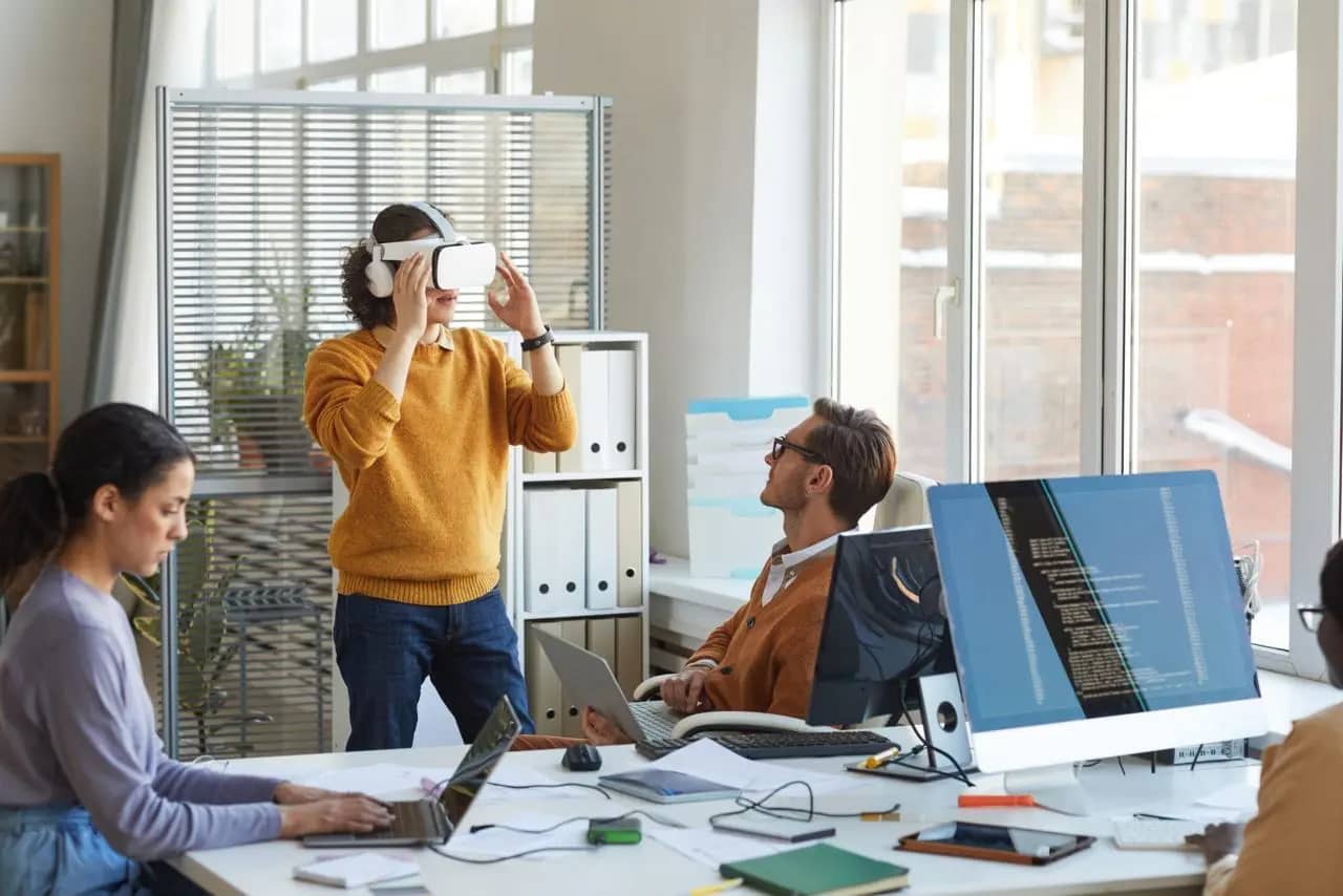 Разработка VR, технологии, этапы и перспективы виртуальной реальности