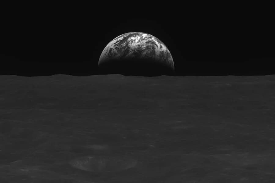 Вчені кажуть, що Місяць йде від Землі майже на 4 см щорічно