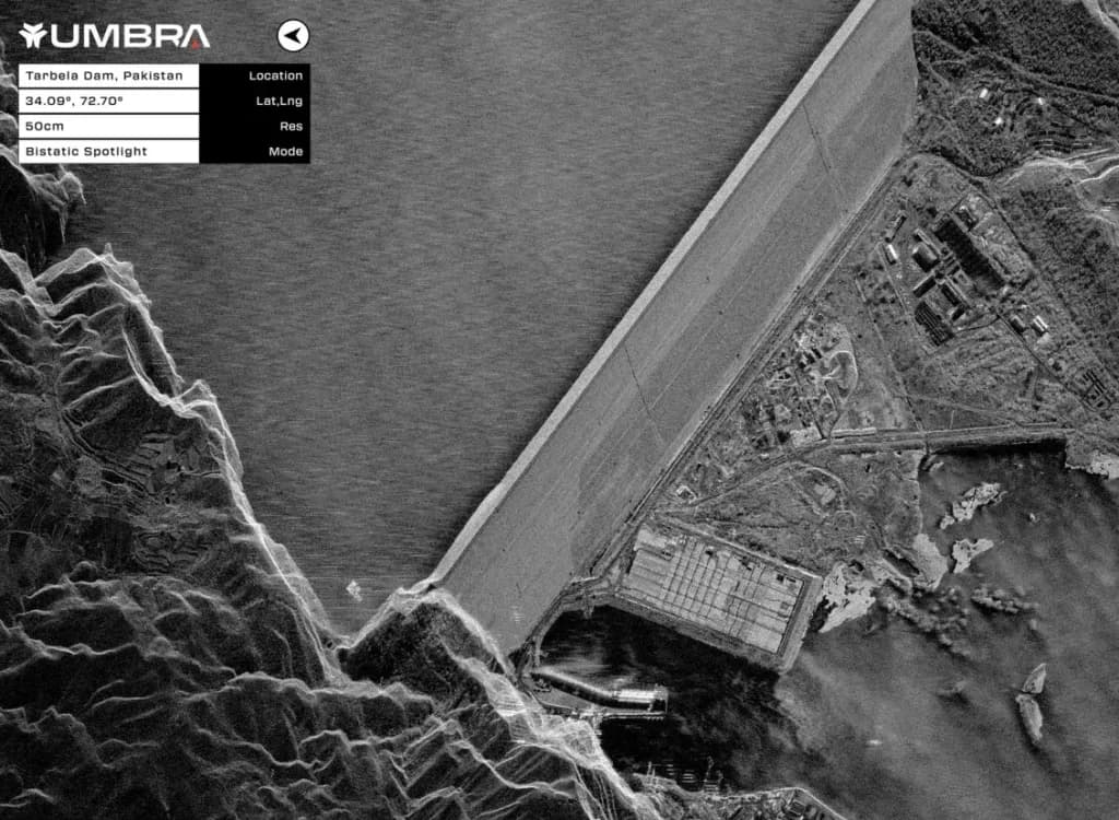 Приватні супутникові оператори допомагають військовим відстежувати наземні цілі