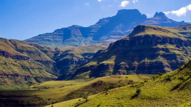 Гігантські хвилі в мантії Землі можуть викликати підйом континентів