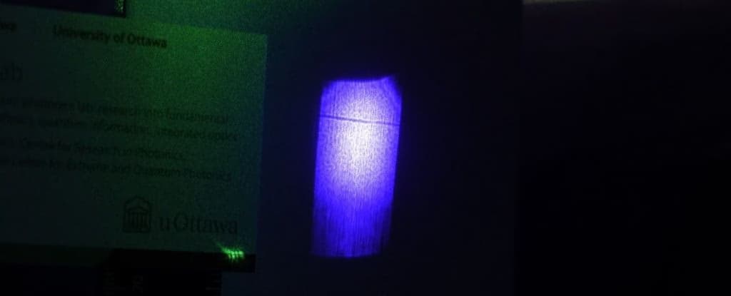 Вчені виявили, що лазери можуть блокувати світло і відкидати тінь