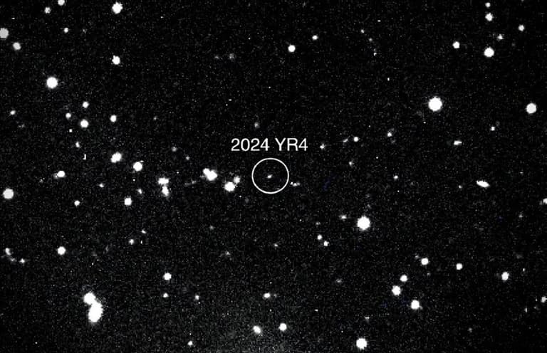 У 2032 році астероїд 2024 YR4 може врізатися в Місяць