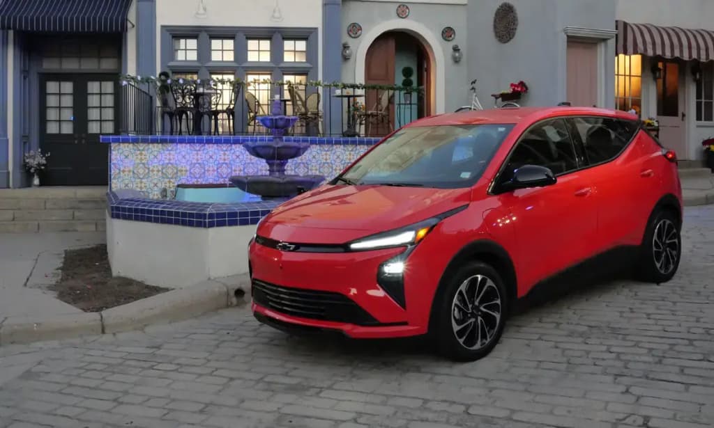 GM представила нове покоління Chevrolet Bolt