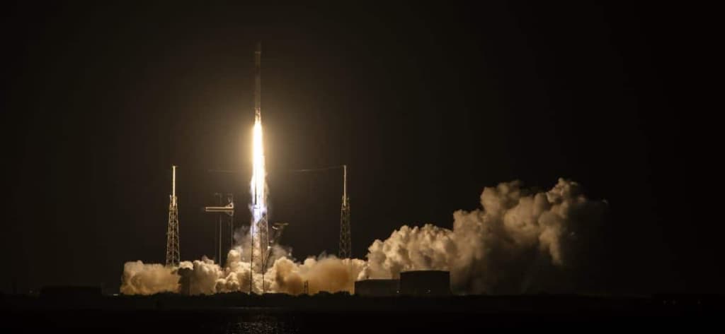 Falcon 9 поставила новий рекорд: 500-а посадка прискорювача