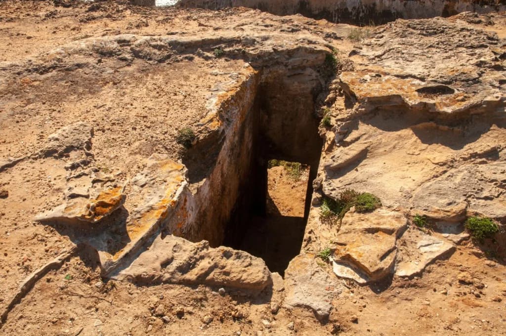 Вчені знайшли монументальний саркофаг без поховання