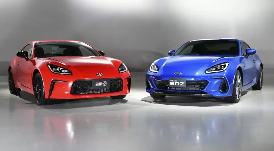 Toyota та Subaru звинувачують у використанні дефектних акумуляторів