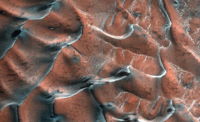 NASA виявило на Марсі каміння з ознаками стародавнього життя