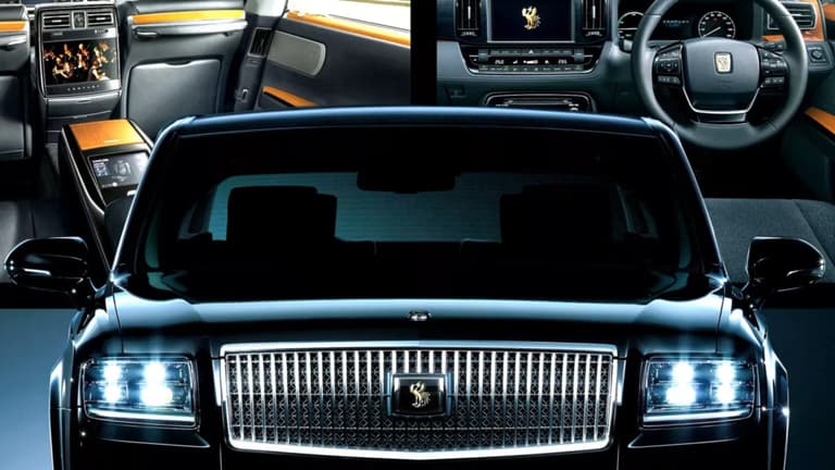 Представлений оновлений Toyota Century