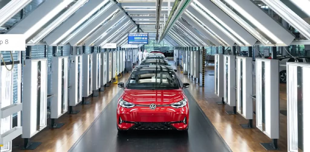 Останній VW зійшов з конвеєра в Дрездені