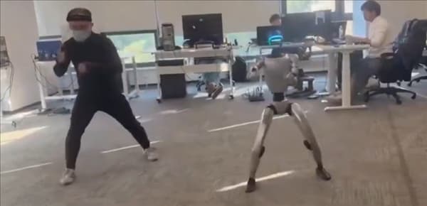 Робот-боєць Unitree G1 вдарив інженера нижче пояса під час тестів