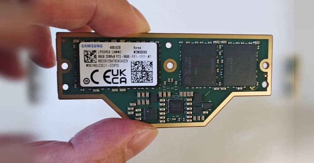 Lenovo показала крихітний модуль пам’яті LPCAMM2-9600 об’ємом 96 ГБ