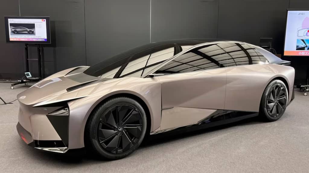 Lexus скасовує випуск серійного електроседану LF-ZC