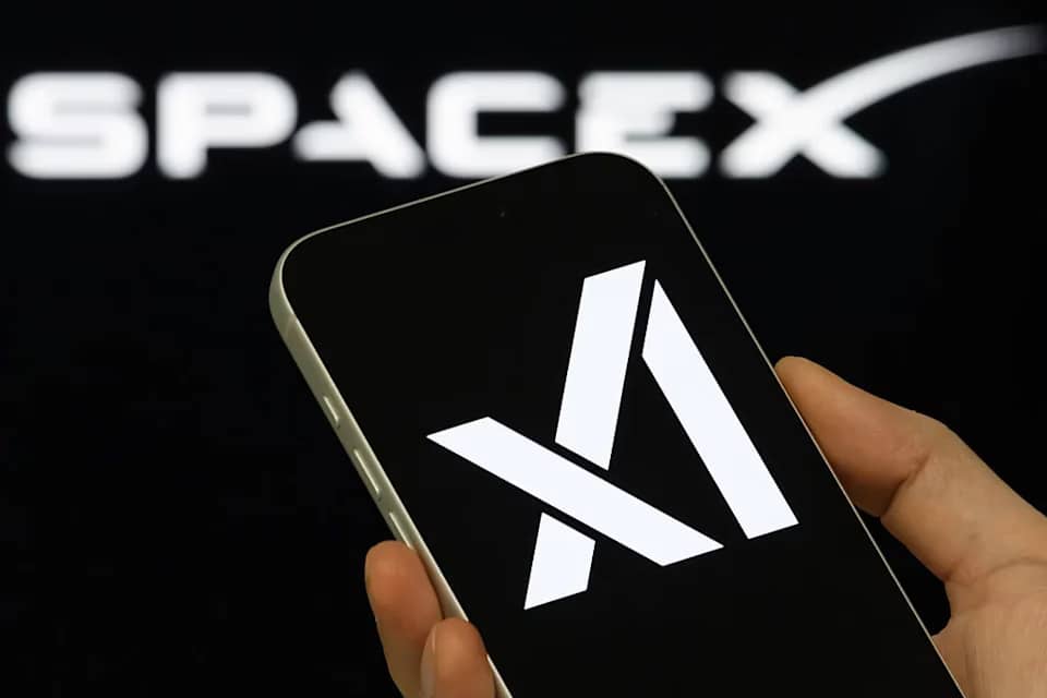 xAI офіційно стала SpaceXAI