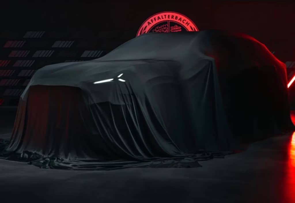 Mercedes анонсує новий електромобіль