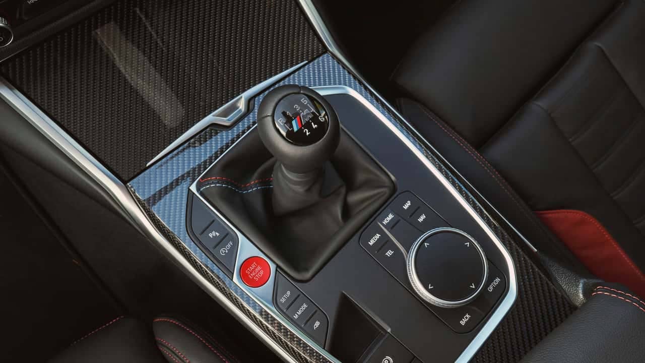 BMW хоче зберегти механічні коробки передач