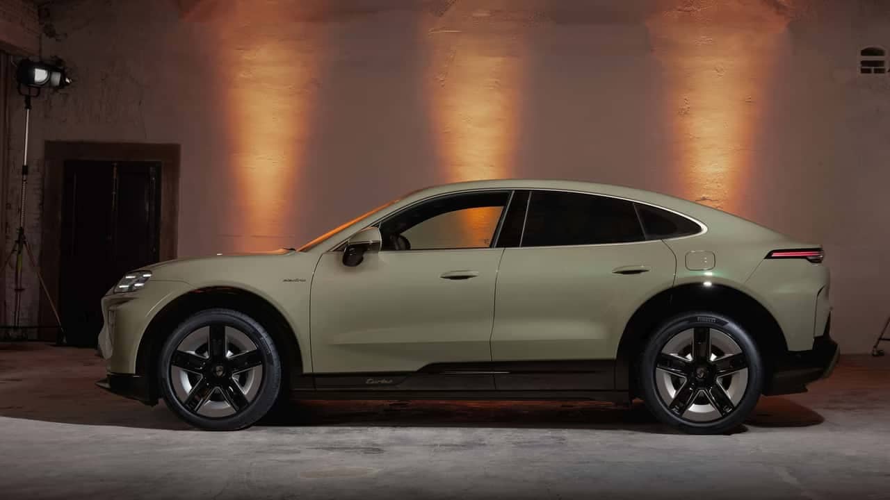Porsche представив свій найпотужніший автомобіль – Cayenne Coupe Electric