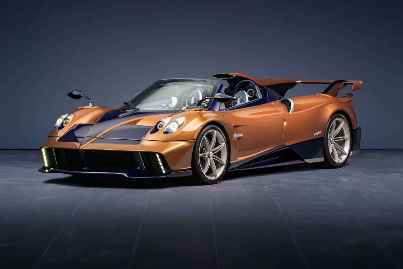 Pagani Huayra 70 Derecho: новий суперкар з V12 і механічною коробкою